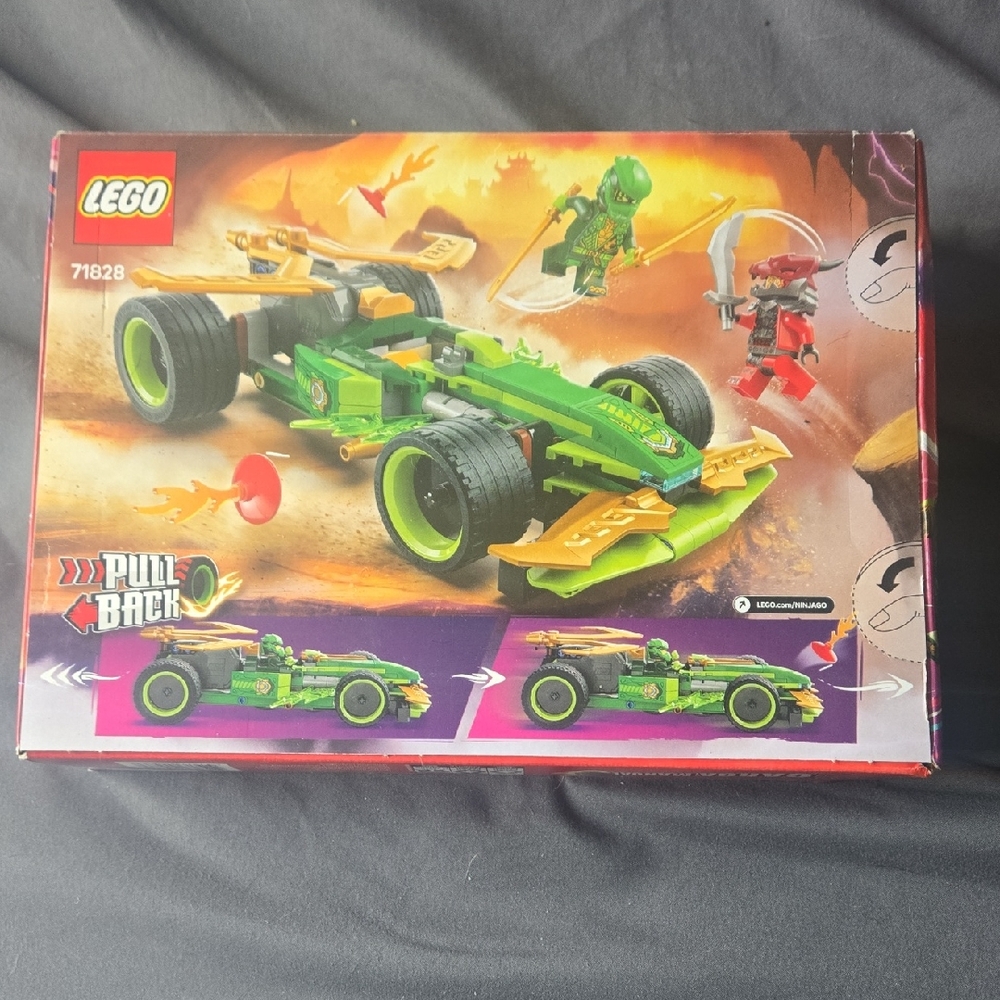 LEGO Green and Gold Pull-Back Race Car with Minifigures